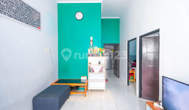 Rumah 2 Lt Hadap Selatan 17 Menit ke The Park Sawangan Siap KPR J-36455 2