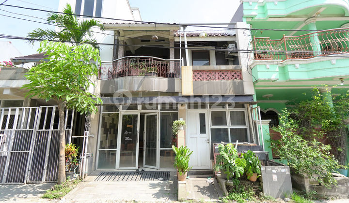 Rumah 3 Lt Hadap Timur 10 Mnt ke Stasiun Cibitung Dibantu KPR J-28815