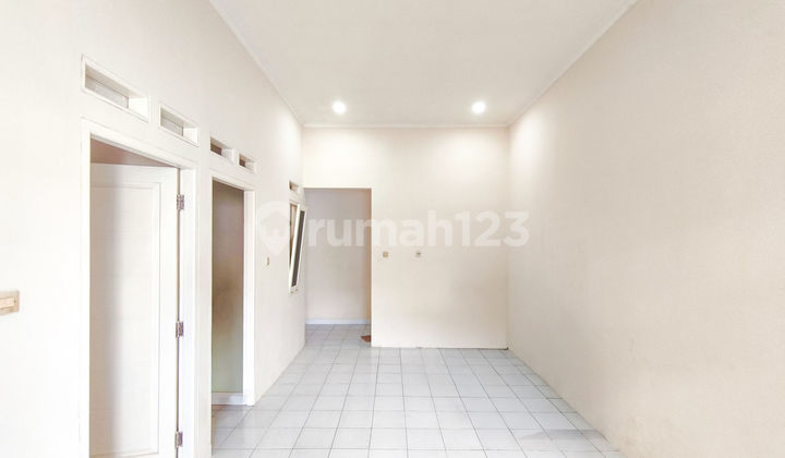 Rumah 1 LT Terawat Akses Dekat Rs Sari Asih Ciputat Dibantu KPR J33306 2