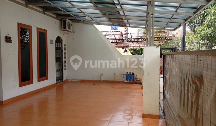 Spacious Ready-to-Live House 9 minutes to Mitra Keluarga Bekasi J-33643 2