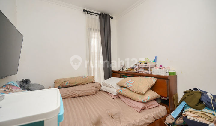 Minimalist House 15 Minutes to East Bekasi Station Flood-Free J25090 2