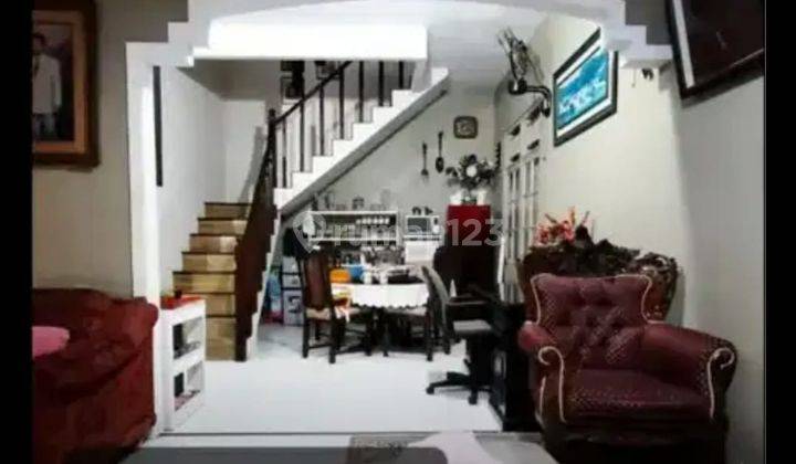 Di Jual Rumah 2 Lantai Perumahan Asri Dengan Akses Luas  1