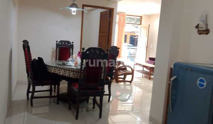 2-Story Fully Furnished House Ready to Occupy on Riau Street, Bandung City 2