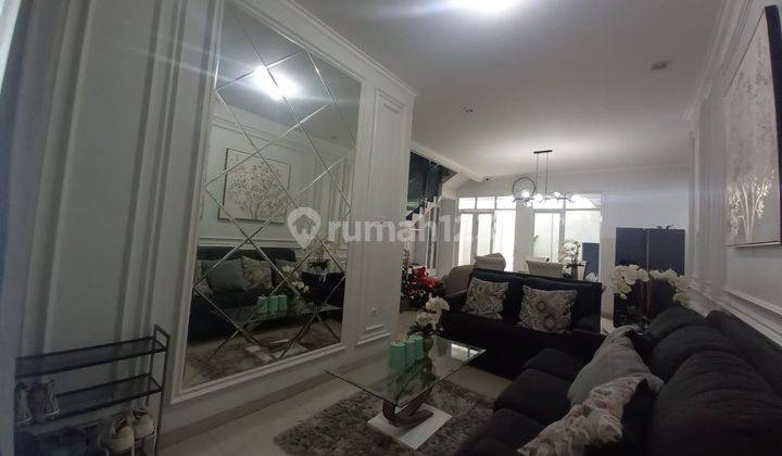 Rumah sangat bagus minimalis 2 lantai full furnished lokasi sangat strategis turangga 2