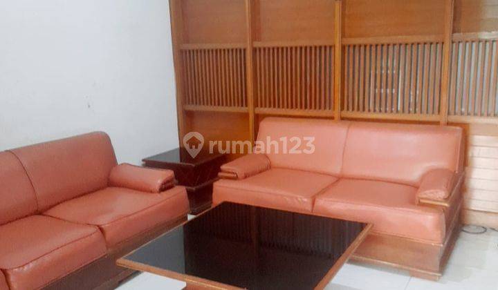 Rumah 2 Lantai Besar Murah Semu Furnished Siap Huni Setrasari Harga Nego 1