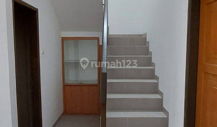 Murah Jarang Ada Rumah Minimalis Bagus Siap Huni 2 Lantai Lokasi Bagus Nyaman Rumah Bangunan Masih Baru  2