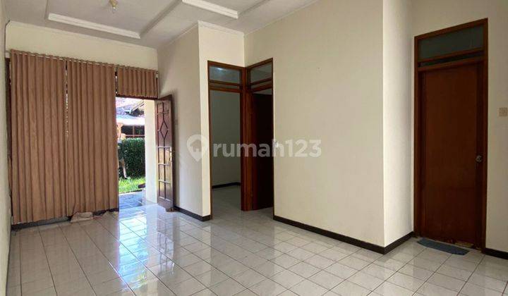 DISEWAKAN RUMAH SIAP HUNI DI CLUSTER FAVORIT BATUNUNGGAL 2