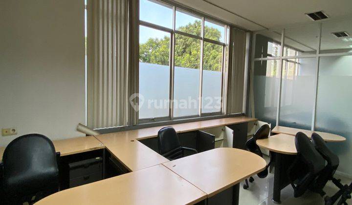 Gedung / Kantor 3 Lantai Full Furnished Siap Pakai Sangat Bagus Sekali Harga Nego Sampai Deal 2