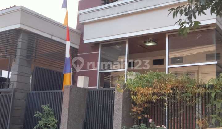 Rumah 2 Lantai Bagus Siap Huni Di Turangga Kota Bandung 2