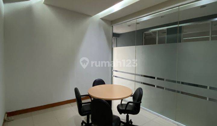 Gedung / Kantor 3 Lantai Full Furnished Siap Pakai Sangat Bagus Sekali Harga Nego Sampai Deal 2