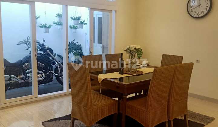 Nice Furnished 2-Story House Ready to Occupy in Burangrang, Bandung City 1