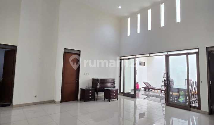 Minimalist Fully Furnished House Ready to Occupy in Batununggal, Bandung City 2