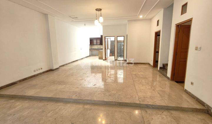 Rumah 2 Lantai Siap Huni Rapih Cluster Terbaik Di Batununggal Kota Bandung 1