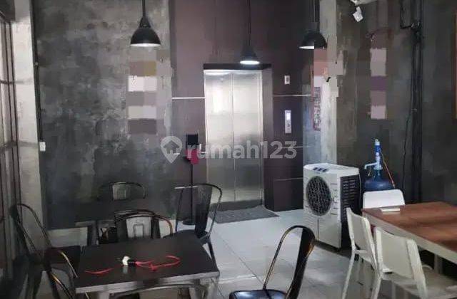 Dijual Cepat Gedung Kantor 4 Lantai Area Bendungan Hilir Jakpus 2