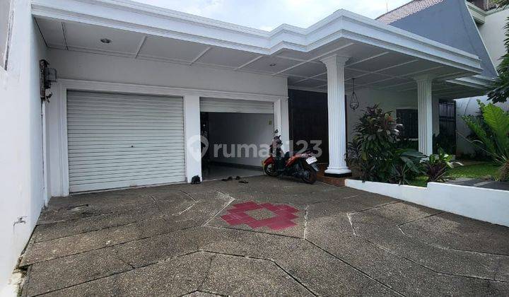 Disewa Rumah Classic Asri di Permata Hijau Jakarta Selatan 2