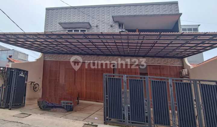 Dijual Harga Miring Rumah 2 Lantai Semi Furnish di Pasar Minggu Dekat TB Simatupang