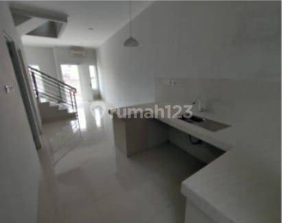 Dijual Segera Rumah Siap Huni di Carina Townhouse Jakarta Barat 2