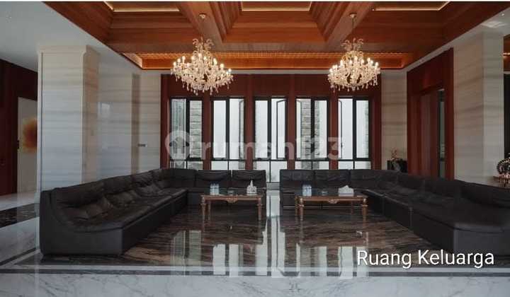 Tinggal Bawa Koper! Rumah Sultan Full Furnish View Laut Kawasan Pantai Mutiara