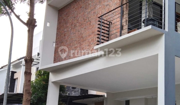 For Sale Modern 2-Story Residence at Ayna Residence Graha Raya, Semi-Furnished & Move-In Ready!
