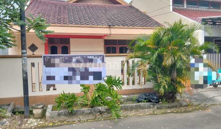 Jual Cepat Harga Terjangkau Rumah 1,5 Lantai di Citra 1 Jakarta Barat  1