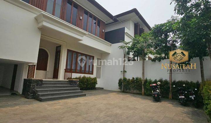 Rumah baru 2 lantai fasilitas lengkap area elit kemang selatan 1