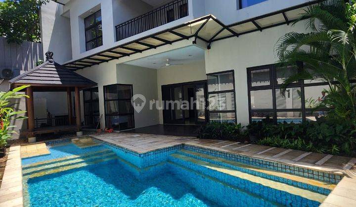 Villa kebagusan mewah 2 lantai di Jl.kebagusan 2