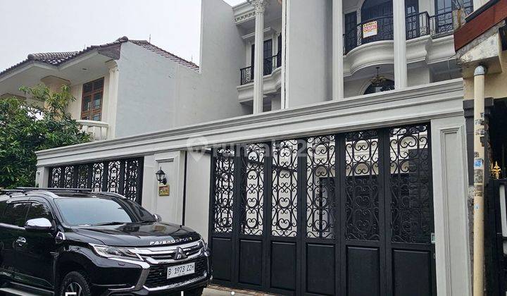 Rumah baru 3 lantai siap huni jatipadang jakarta selatan 1