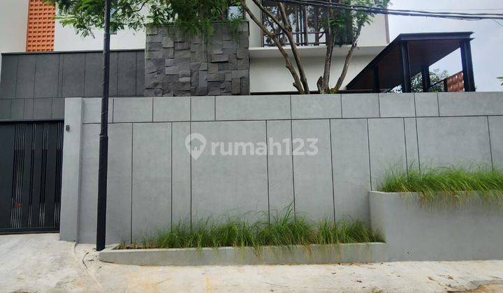 Rumah baru asri  2 lantai siap huni cipete  2