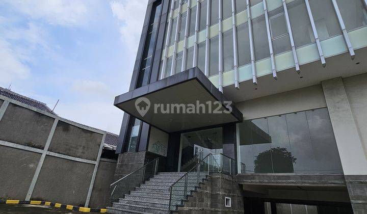 Brand new office building 5½ lantai jakarta timur 2