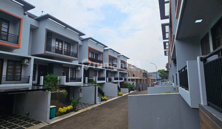 Rumah Baru 3 Lantai Condet Jakarta Timur 2