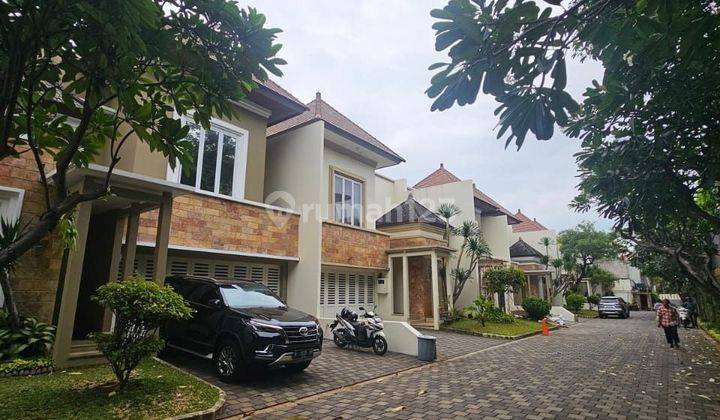 Town House Villa Bali Concept Peajaten Jakarta Selatan 1