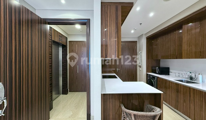 For Sale South Hills Apartment - 2 Bedrooms 2