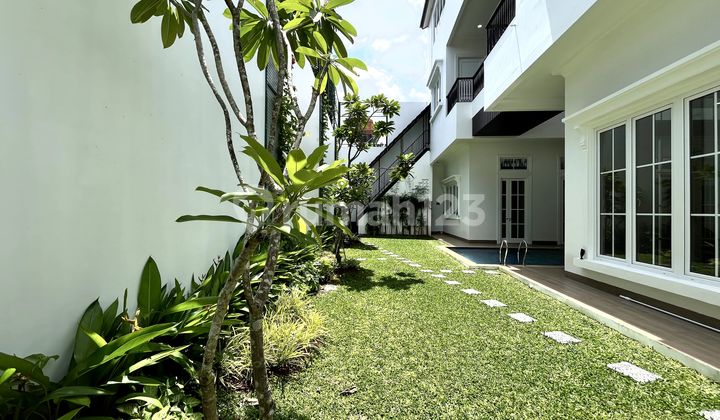 Dijual Rumah Di Menteng Jakarta Selatan - 4+1 Bedroom 2