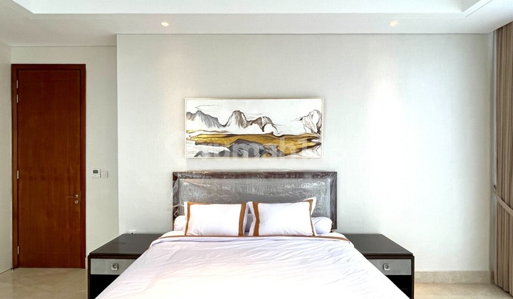 For Sale Regent Residences Apartment - 3 Bedroom 2