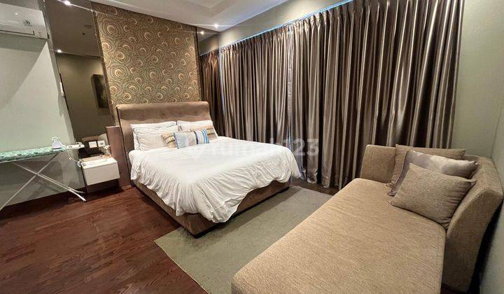 The Mansion Kemang Apartment 2 BR Fully Furnished RC01 