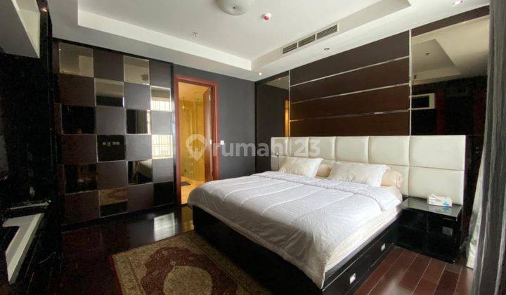 Essence Darmawangsa 3 BR Private Lift Furnished H001  2