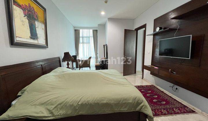 Essence Darmawangsa Apartment 3 BR Fully Furnished H001  1