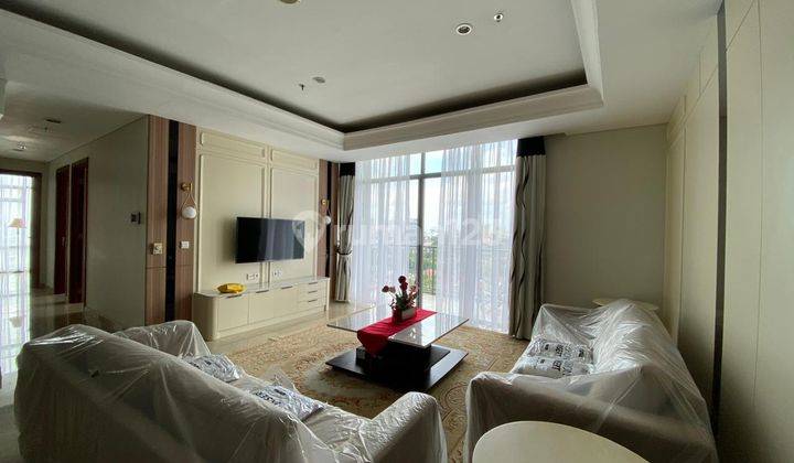 ruang tamu essence darmawangsa apartment 3 br