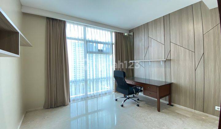 Essence Darmawangsa Apartment 3 BR Fully Furnished H001  8