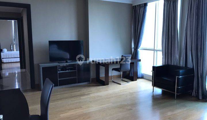 ruang keluarga residence 8 at senopati 4br