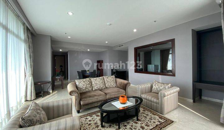 Private Lift Essence Darmawangsa 3BR Furnished H001  1