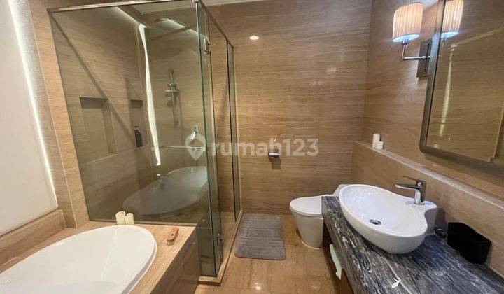 Botanica Apartment 2 Br Private Lift 2