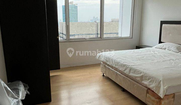  FX Sudirman Apartment 3 BR Fully Furnished RC01  2