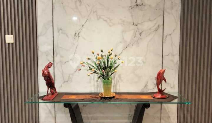 Fx Residence 3 BR + Fully Furnished RC01  2