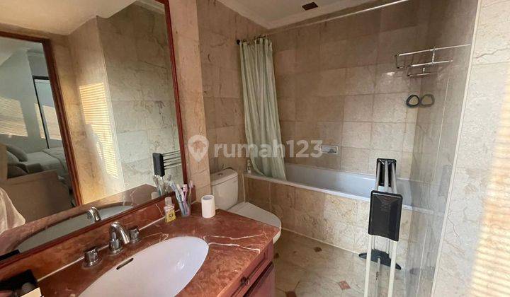 kamar mandi pavilion apartment 2 br fully