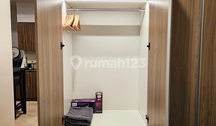 57 Promenade Apartment 1 BR Fully Furnished (RC01) 2