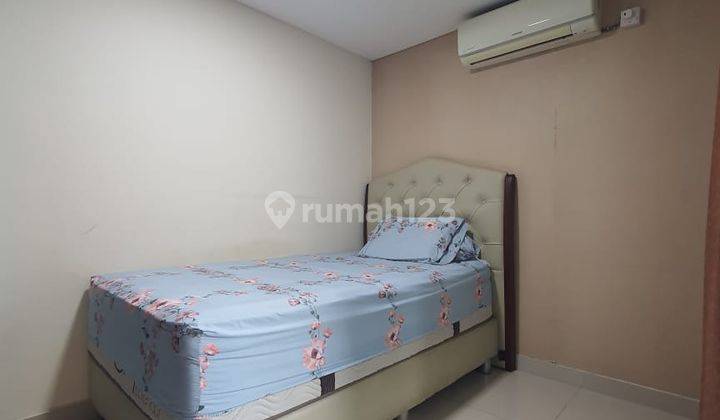 Kemang Village 2 BR Fully Furnished H001  2