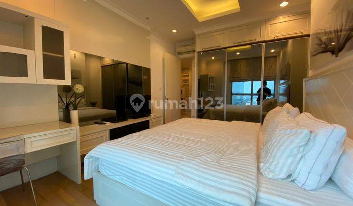 Residence 8 Senopati 2 BR Fully Furnished H001  2