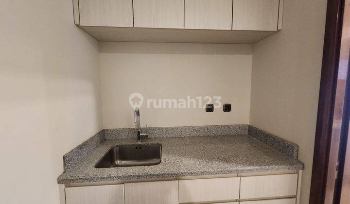 District 8 SCBD Apartment 2 BR Unfurnished H001  2