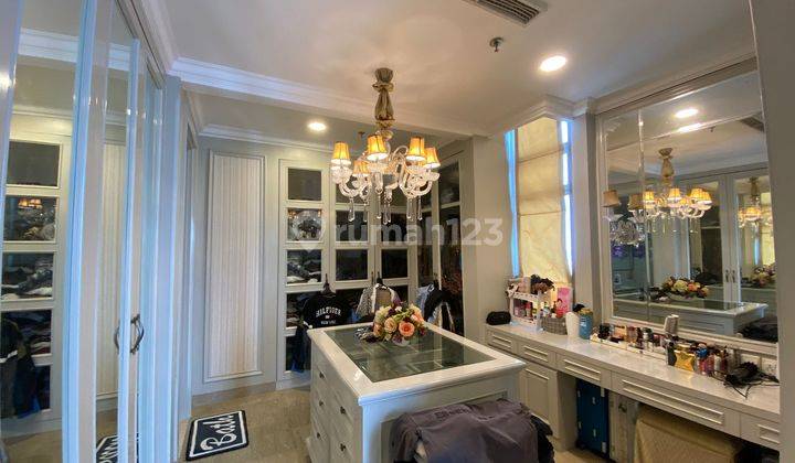 ruang keluarga essence darmawangsa apartment 2 br